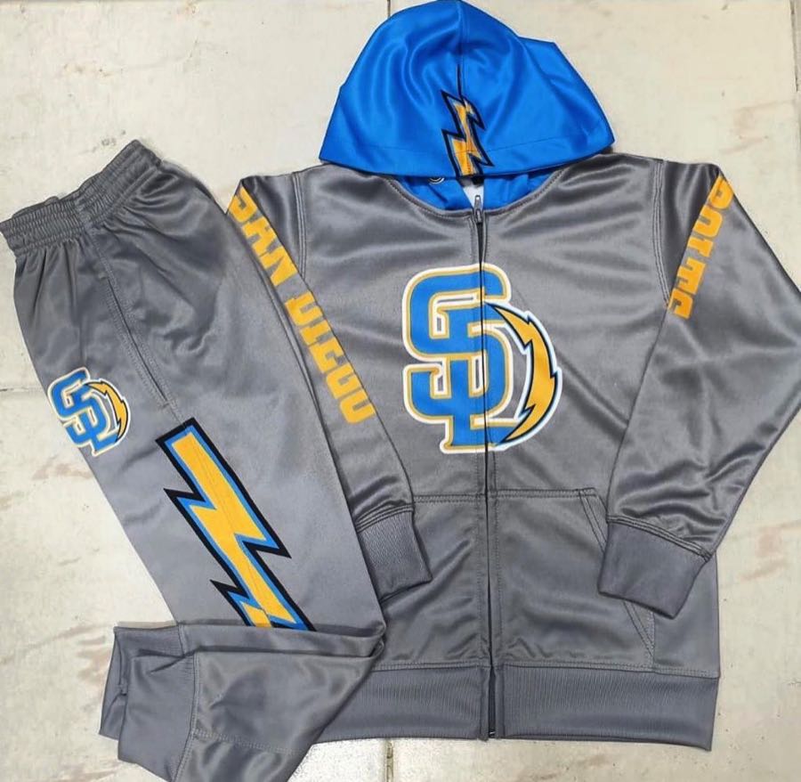 Custom Team Tracksuit – Lightning Bolt Custom Team Tracksuit – Lightning Bolt